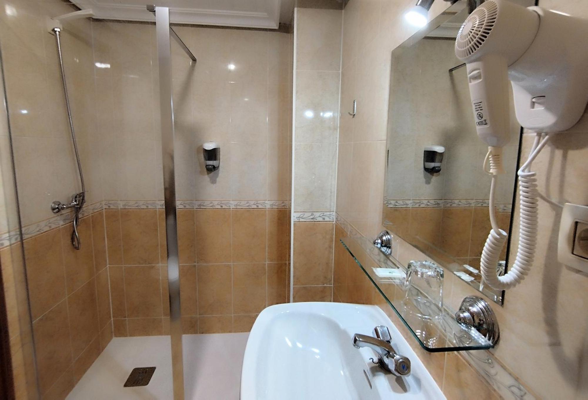 Hostal Madrid I Толедо Екстер'єр фото